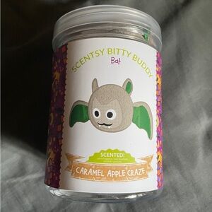 Scentsy Bitty Buddy Bat with Green Wings